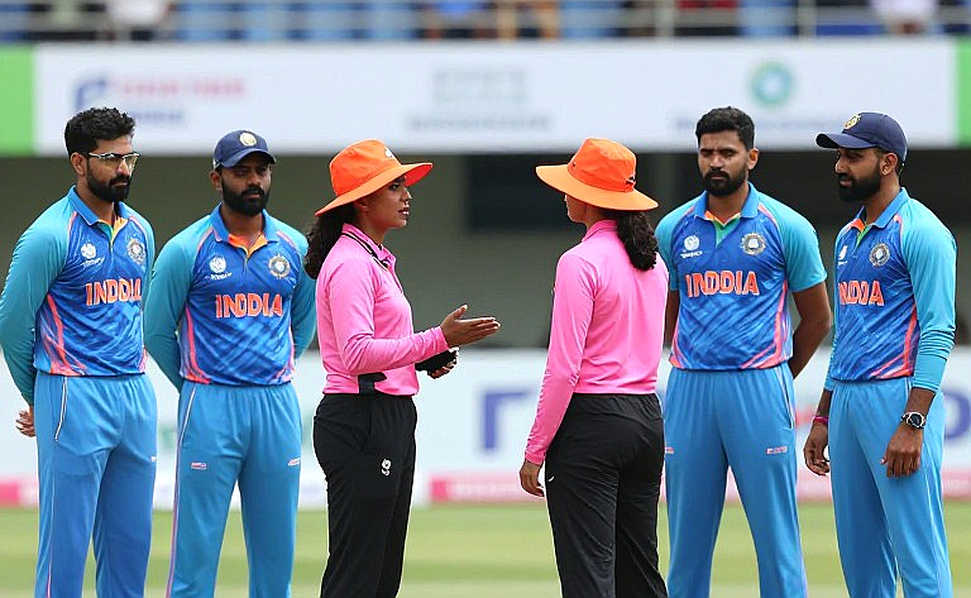 যে ৯ ইনিংস ভারতের মিডল-অর্ডারকে লুকিয়ে রেখেছিল যে ৯ ইনিংস ভারতের মিডল-অর্ডারকে লুকিয়ে রেখেছিল