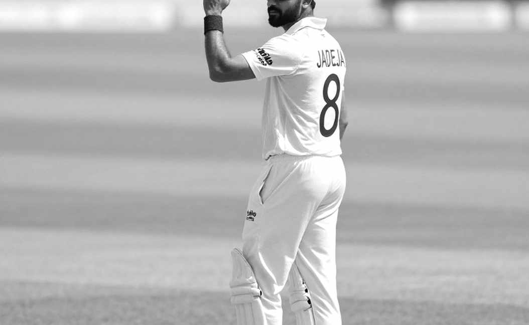 Renshaw's Second Century: From 124/6 to 390, Durban's Slow Pitch and a Ten-Year Ledger Renshaw's Second Century: From 124/6 to 390, Durban's Slow Pitch and a Ten-Year Ledger