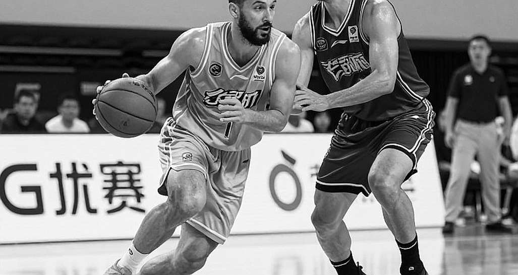 The Knee Clock: Marselino Ferdinan's Race Before the 2027 Asian Cup, and Indonesia's Thin Success Equation The Knee Clock: Marselino Ferdinan's Race Before the 2027 Asian Cup, and Indonesia's Thin Success Equation