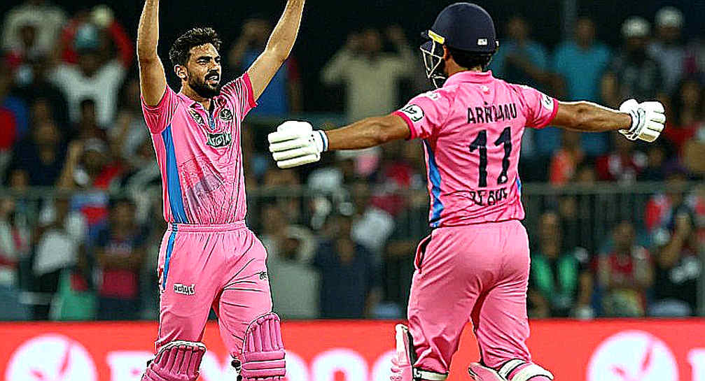 লিটনের হিপ, ইমনের ফ্লাইট আর এক ম্যাচের ফাঁক