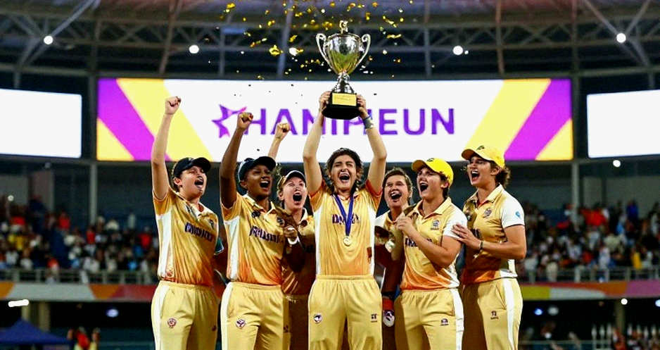 ক্রিকেট বিশ্লেষণের আট মাত্রা: ফাঁকা ডেটার পাঠ ও আধুনিক খেলা বোঝার কাঠামো