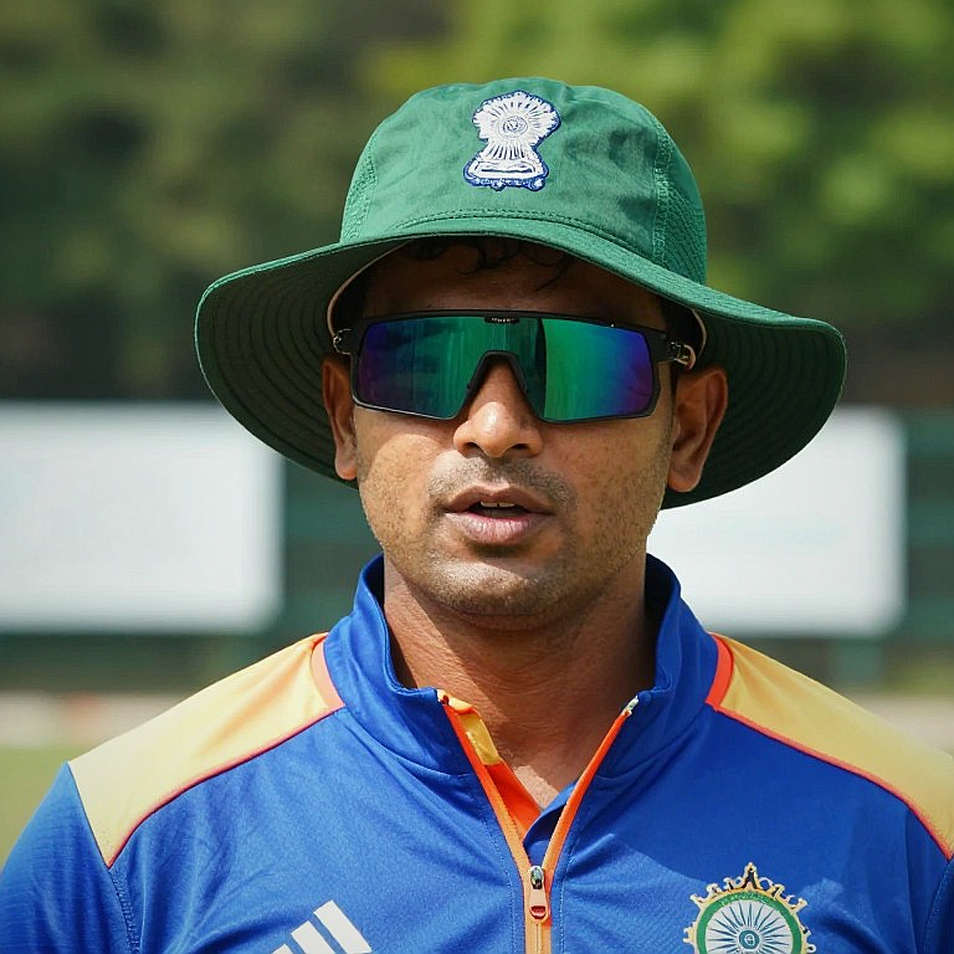 যে স্কোরকার্ড কখনো এল না: গাভাস্কারের একটি বাক্য আর একটি ম্যাচের নীরবতা