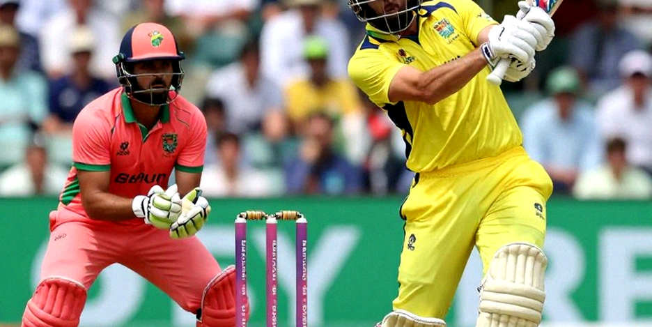 পাঁচ কোটি টাকার প্রশ্ন: বিরাট কোলির আশ্রম-সফর আর ক্রিকেটের মনোযোগ-অর্থনীতি
