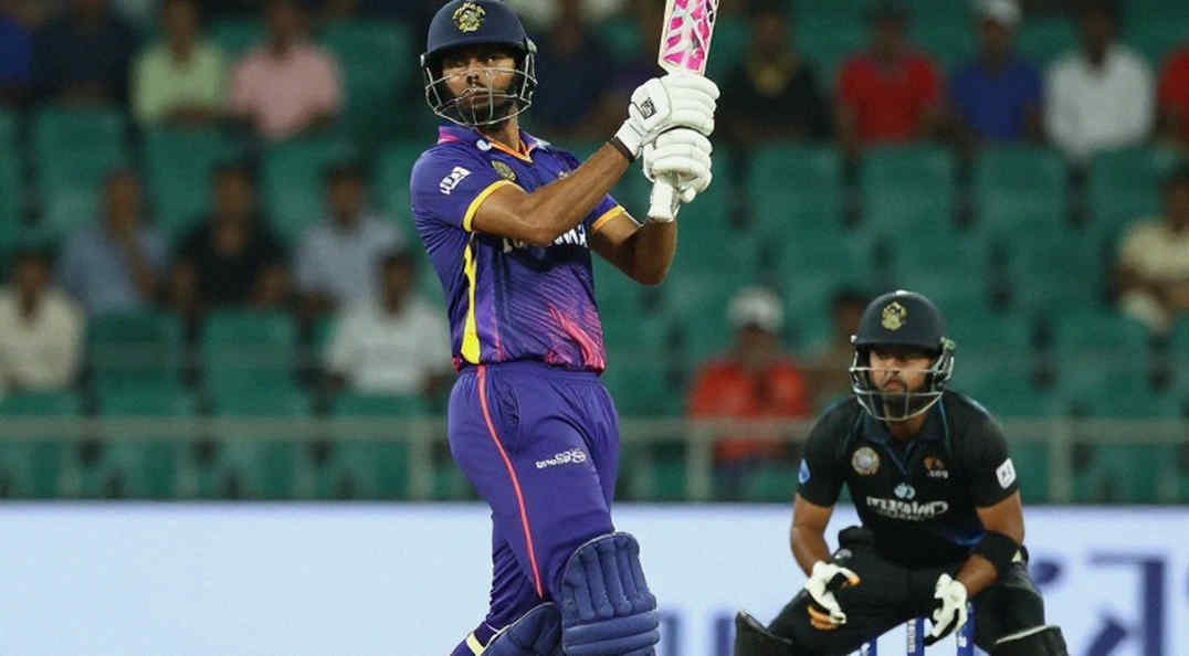 Suryakumar Yadav Left Out of Ranji Trophy Opener, Ayush Mhatre Named Vice-Captain Suryakumar Yadav Left Out of Ranji Trophy Opener, Ayush Mhatre Named Vice-Captain