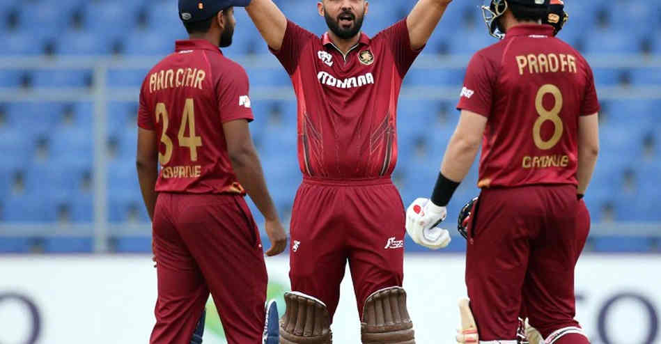 ফ্লাডলাইটের নিচে ট্রান্সফার মার্কেট: কীভাবে ছোট ক্লাবের বাজেট সভায় লেখা হয় বাংলাদেশের ক্রিকেটের ভাগ্য ফ্লাডলাইটের নিচে ট্রান্সফার মার্কেট: কীভাবে ছোট ক্লাবের বাজেট সভায় লেখা হয় বাংলাদেশের ক্রিকেটের ভাগ্য