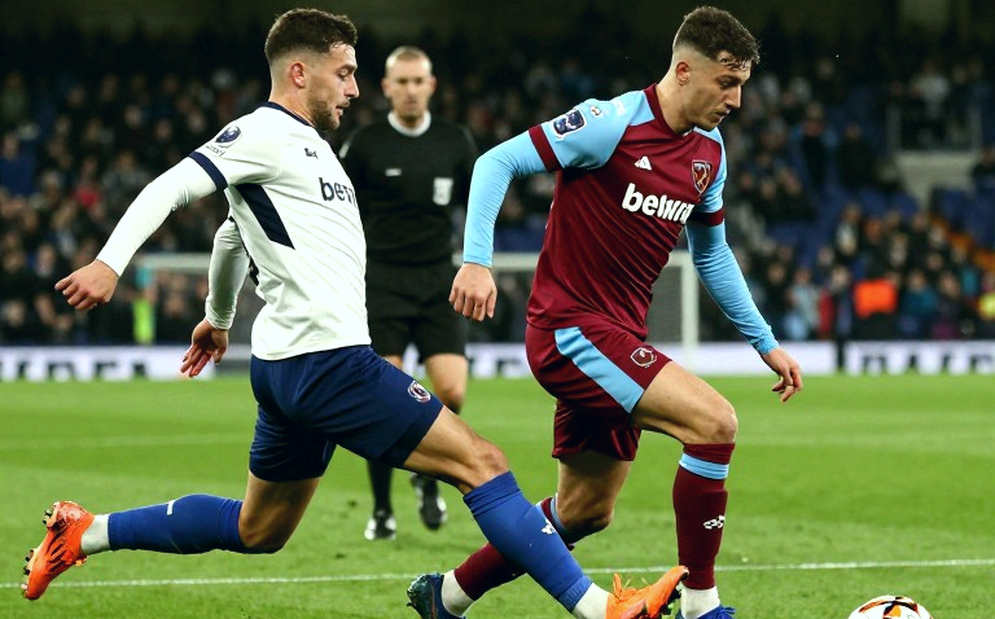 The Empty Spreadsheet: Football's Data Integrity Crisis and the Blockchain Promise The Empty Spreadsheet: Football's Data Integrity Crisis and the Blockchain Promise